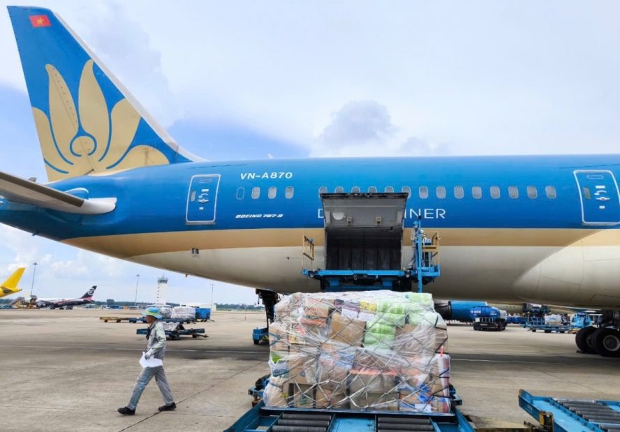 vietnam express airlines van chuyen