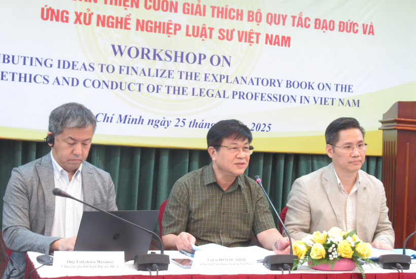Ban điều hành chủ trì buổi Hội thảo.