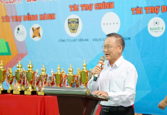 CLB TENNIS ĐOÀN LUẬT SƯ THÀNH PHỐ HÀ NỘI THI ĐẤU THÀNH CÔNG TẠI GIẢI QUẦN VỢT ĐOÀN LUẬT SƯ TP HCM MỞ RỘNG LẦN THỨ XX - 2025 2 2