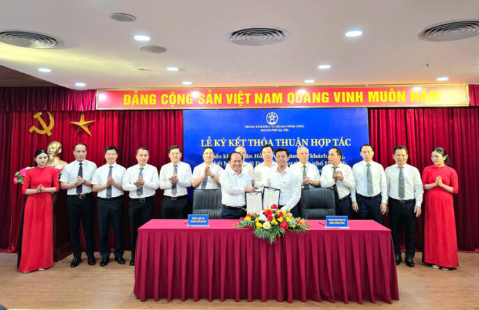 Đoàn Luật sư thành phố Hà Nội và Trung tâm phục vụ Hành chính công thành phố Hà Nội ký kết thỏa thuận hợp tác