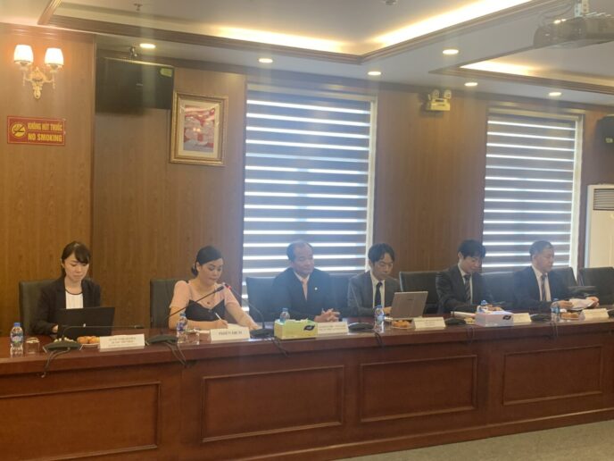 CHỦ TỊCH LIÊN ĐOÀN LUẬT SƯ VIỆT NAM TIẾP XÃ GIAO ĐOÀN CÔNG TÁC TÒA ÁN TỐI CAO NHẬT BẢN 3 2 1
