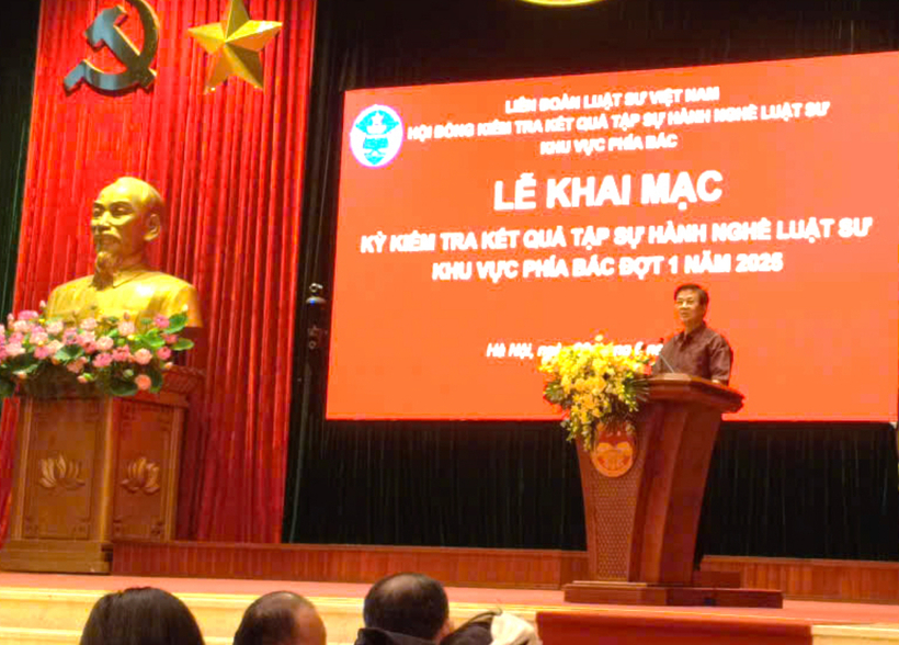 Luật sư, Tiến sĩ Đỗ Ngọc Thịnh, Chủ tịch Liên Đoàn Luật sư Việt Nam, Chủ tịch Hội đồng kiểm tra phát biểu tại buổi Lễ Khai mạc.