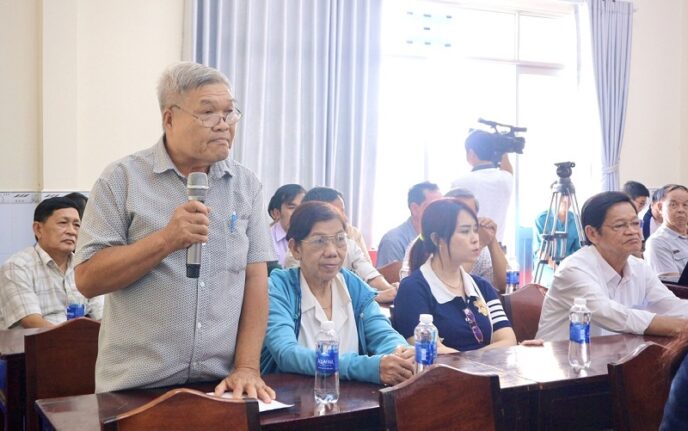 ĐBQH TỈNH KHÁNH HÒA ĐỖ NGỌC THỊNH, CHỦ TỊCH LIÊN ĐOÀN LUẬT SƯ VIỆT NAM TIẾP XÚC CỬ TRI TẠI TỈNH KHÁNH HÒA 3 4