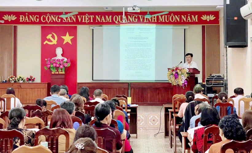 Đoàn Luật sư tỉnh Quảng Ninh phối hợp với Hội Nông dân tỉnh tổ chức hội nghị tuyên truyền chính sách đền bù GPMB, hỗ trợ tái định cư khi Nhà nước thu hồi đất, tháng 04/2025. Ảnh: Đoàn Luật sư tỉnh Quảng Ninh.