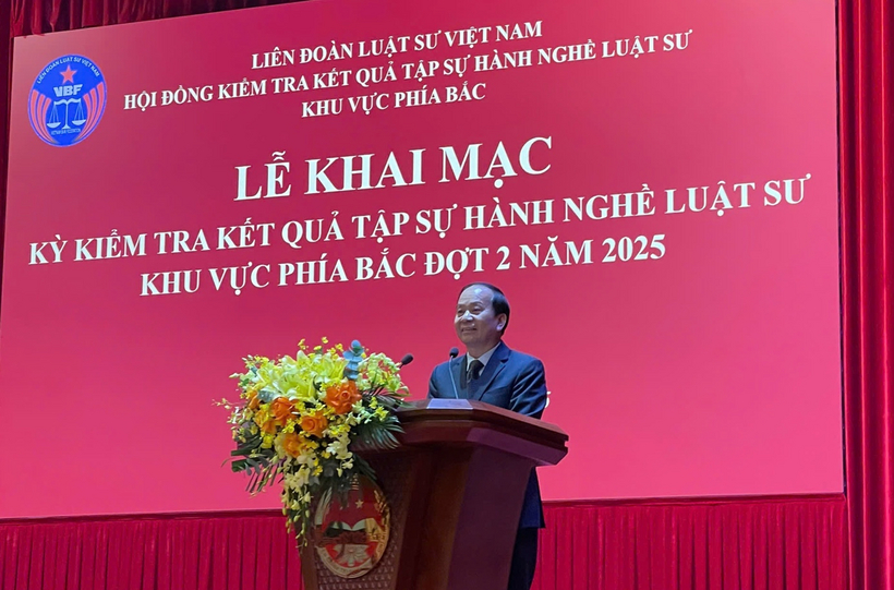 Luật sư, Tiến sĩ Đào Ngọc Chuyền, Phó Chủ tịch Liên Đoàn Luật sư Việt Nam.
