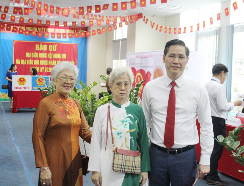 Niềm vui Ngày hội non sông lan tỏa tại khu phố 29, phường Thạnh Mỹ Tây.