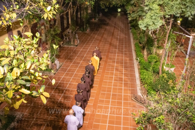 ton su ky niem duong 3