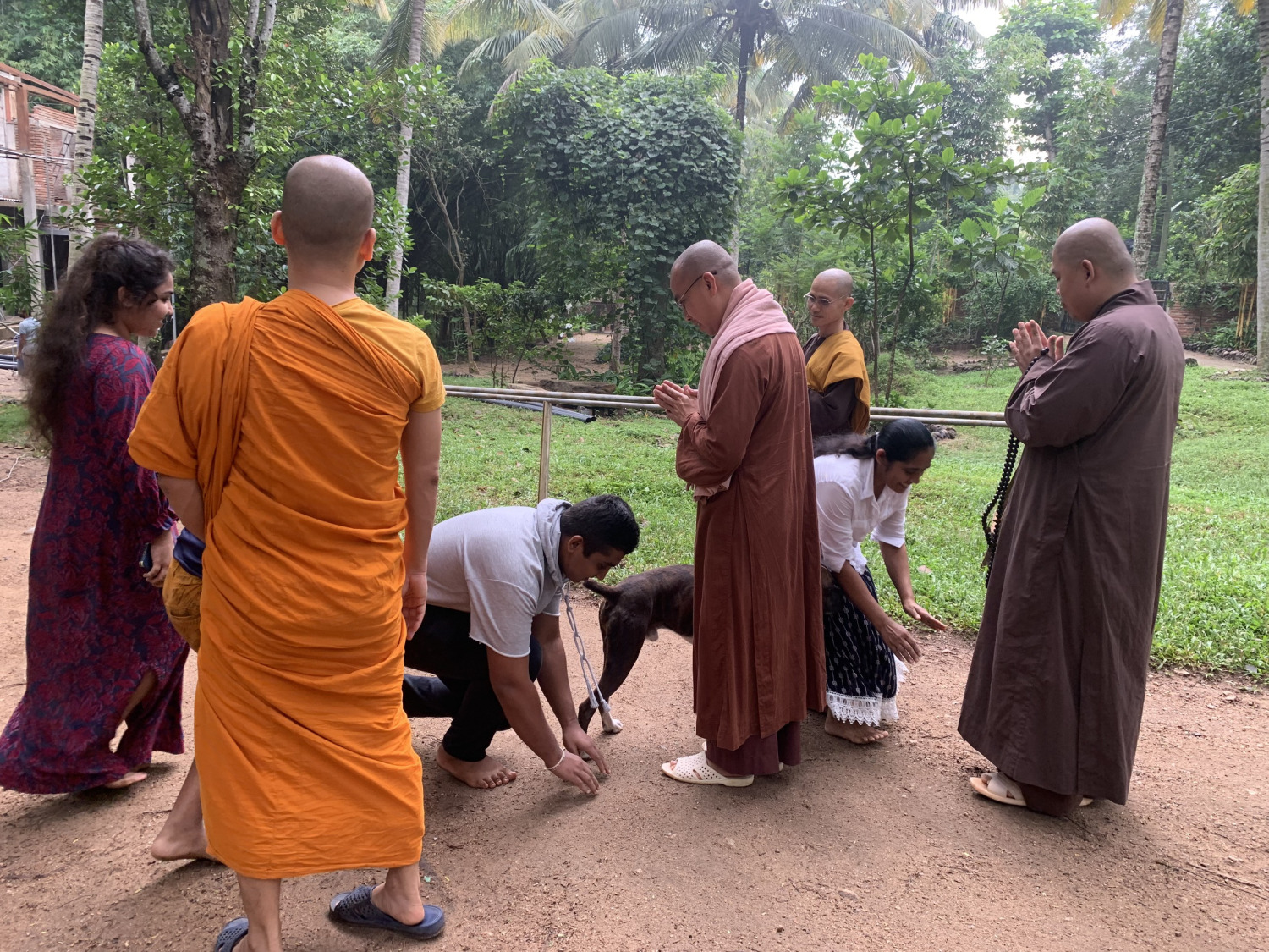 CHIÊM BÁI VÀ CÚNG DƯỜNG TÔN TƯỢNG ĐỨC BỒ TÁT QUAN THẾ ÂM 6 3 6