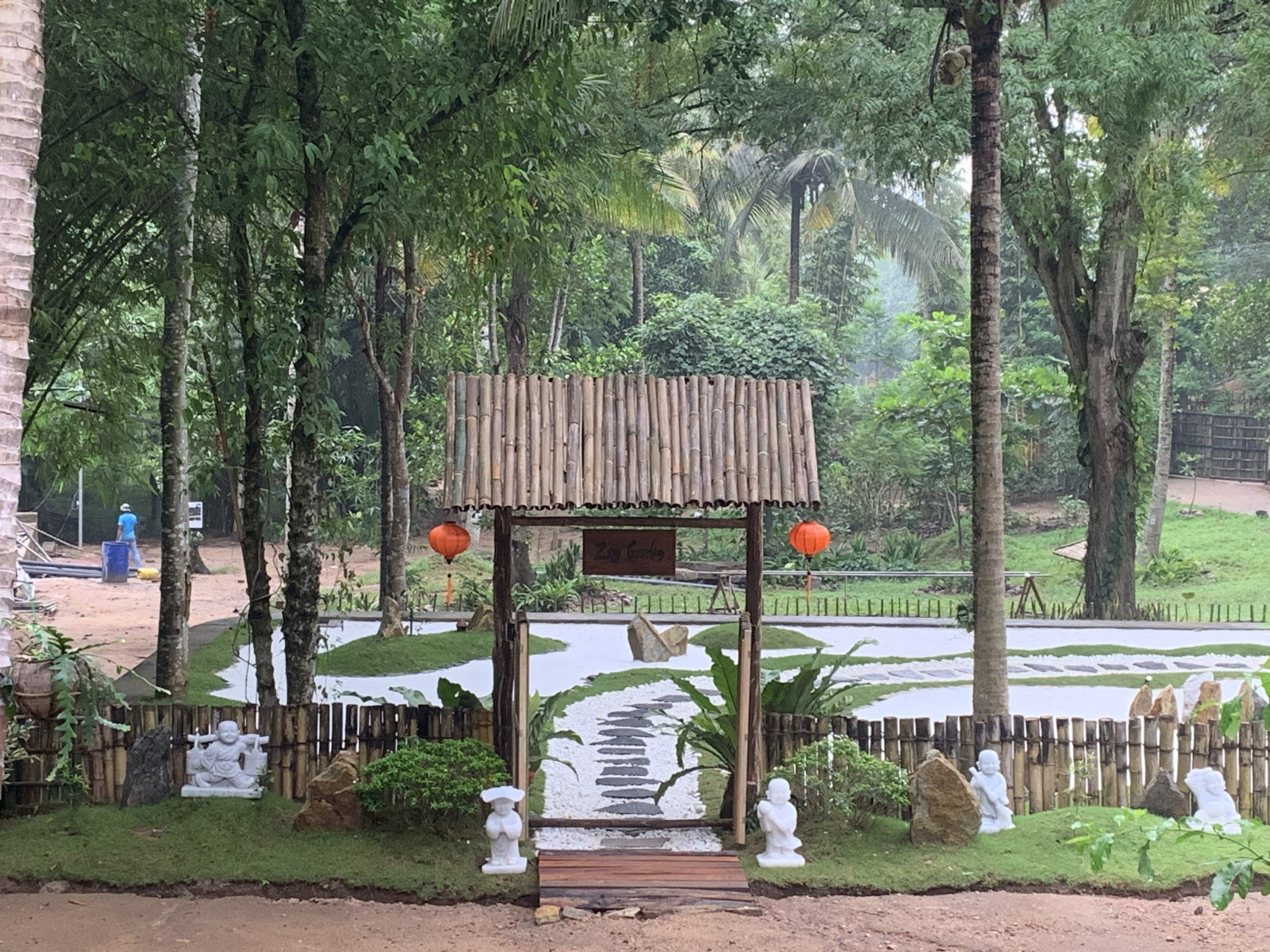 CHIÊM BÁI VÀ CÚNG DƯỜNG TÔN TƯỢNG ĐỨC BỒ TÁT QUAN THẾ ÂM 7 3 7