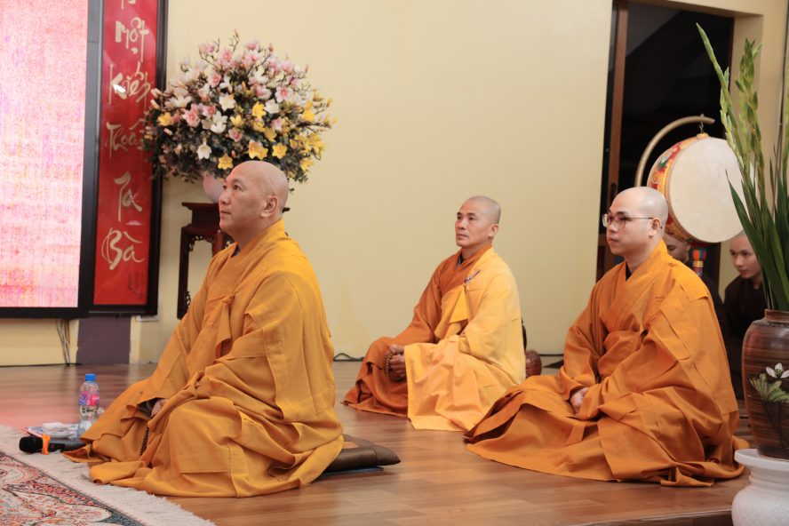 HÒA THƯỢNG TUYÊN LUẬT SƯ THƯỢNG MINH HẠ THÔNG QUANG LÂM THUYẾT GIẢNG TẠI TÙNG LÂM HÒA PHÚC 34 12 3