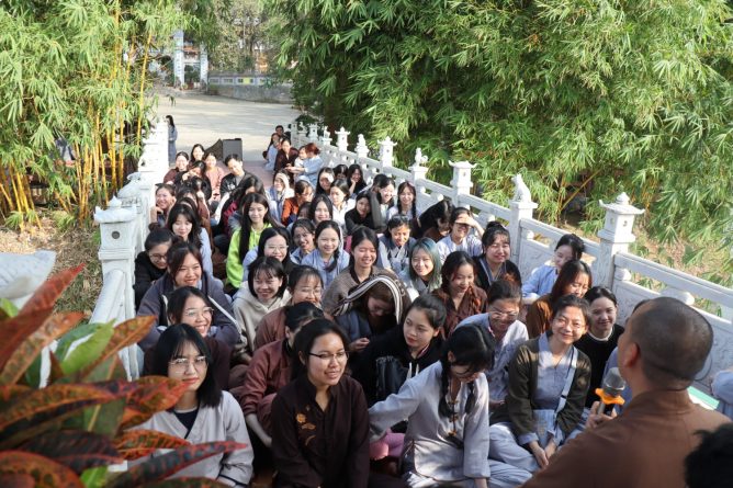BUỔI SÁNG NGÀY 2 - KHÓA TU THIỀN TRÀ "NĂM MỚI TA CŨNG MỚI" 43 415045678 769126665248643 7150121811177545106 n