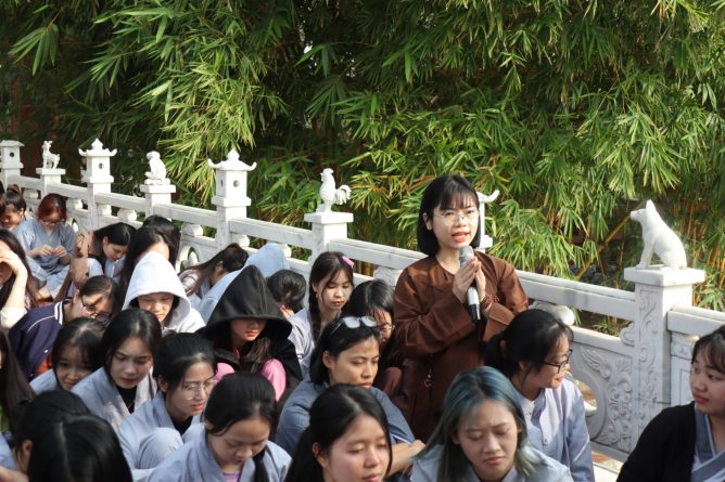BUỔI SÁNG NGÀY 2 - KHÓA TU THIỀN TRÀ "NĂM MỚI TA CŨNG MỚI" 44 416231163 769126955248614 6435247404054561140 n