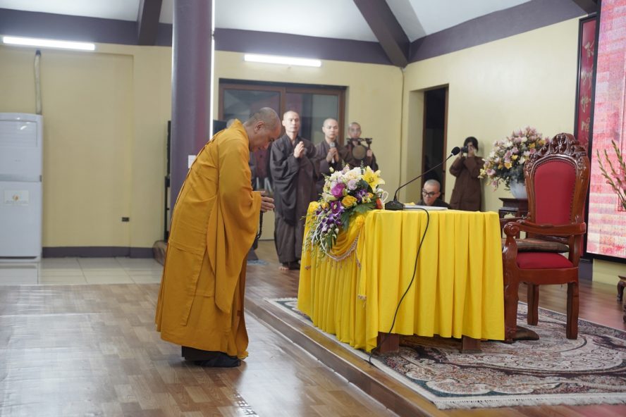 Ngày thứ sáu Khóa cộng tu Phật thất (Ngày 08/01/2024-nhằm ngày 27/11/Quý Mão) 12 418727763 773234681504508 2540829507372883442 n
