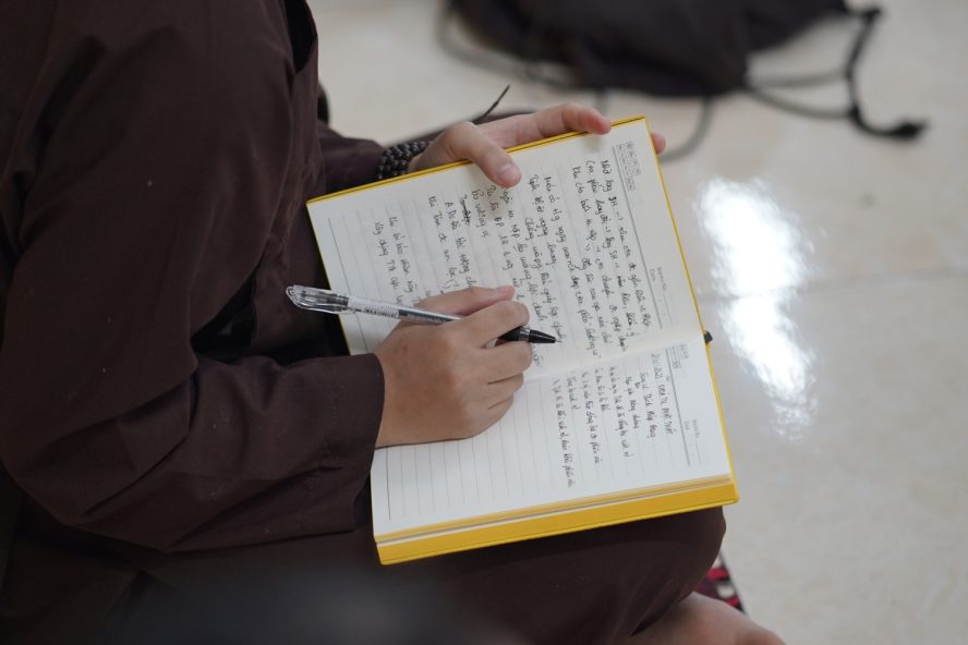 Ngày thứ sáu Khóa cộng tu Phật thất (Ngày 08/01/2024-nhằm ngày 27/11/Quý Mão) 30 418732523 773237804837529 4092021920896328309 n