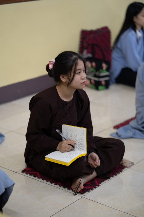 Ngày thứ sáu Khóa cộng tu Phật thất (Ngày 08/01/2024-nhằm ngày 27/11/Quý Mão) 29 418741857 773237881504188 4621449604057814086 n