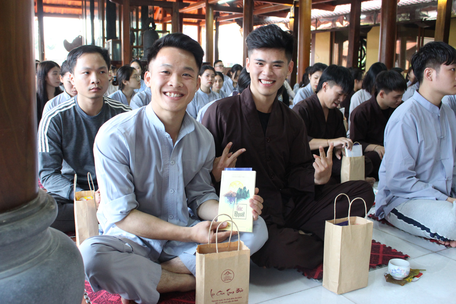 BUỔI CHIỀU NGÀY 2 - KHÓA TU THIỀN TRÀ "NĂM MỚI TA CŨNG MỚI" 39 48 1