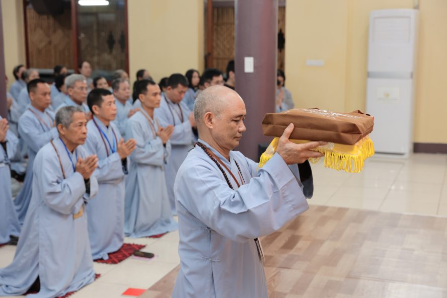HÒA THƯỢNG TUYÊN LUẬT SƯ THƯỢNG MINH HẠ THÔNG QUANG LÂM THUYẾT GIẢNG TẠI TÙNG LÂM HÒA PHÚC 62 5 12