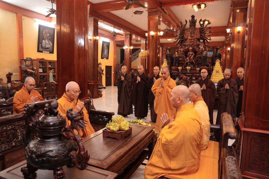 HÒA THƯỢNG TUYÊN LUẬT SƯ THƯỢNG MINH HẠ THÔNG QUANG LÂM THUYẾT GIẢNG TẠI TÙNG LÂM HÒA PHÚC 10 6 10