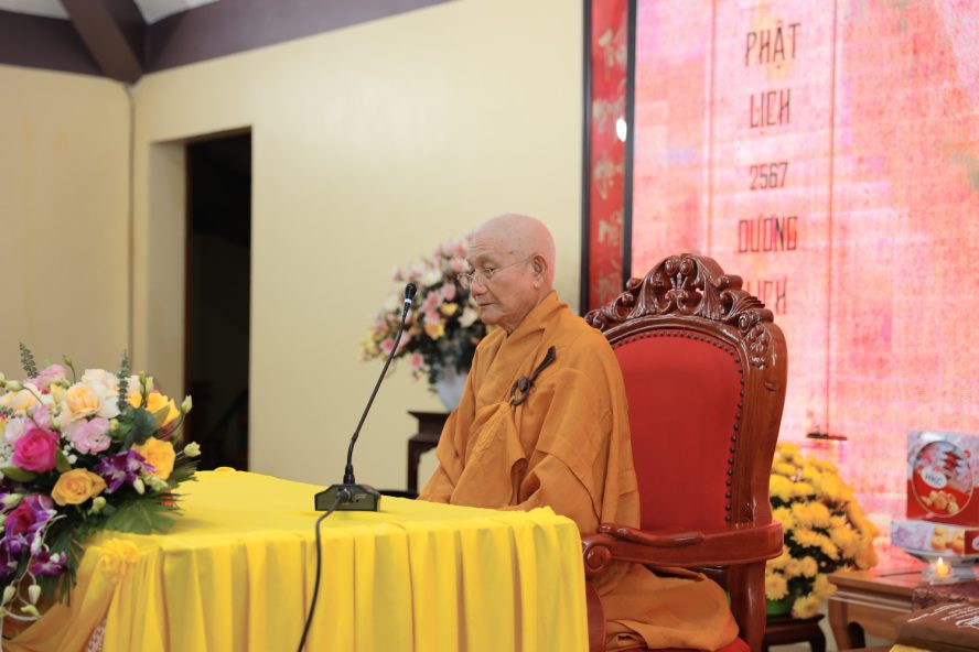 HÒA THƯỢNG TUYÊN LUẬT SƯ THƯỢNG MINH HẠ THÔNG QUANG LÂM THUYẾT GIẢNG TẠI TÙNG LÂM HÒA PHÚC 53 9 4