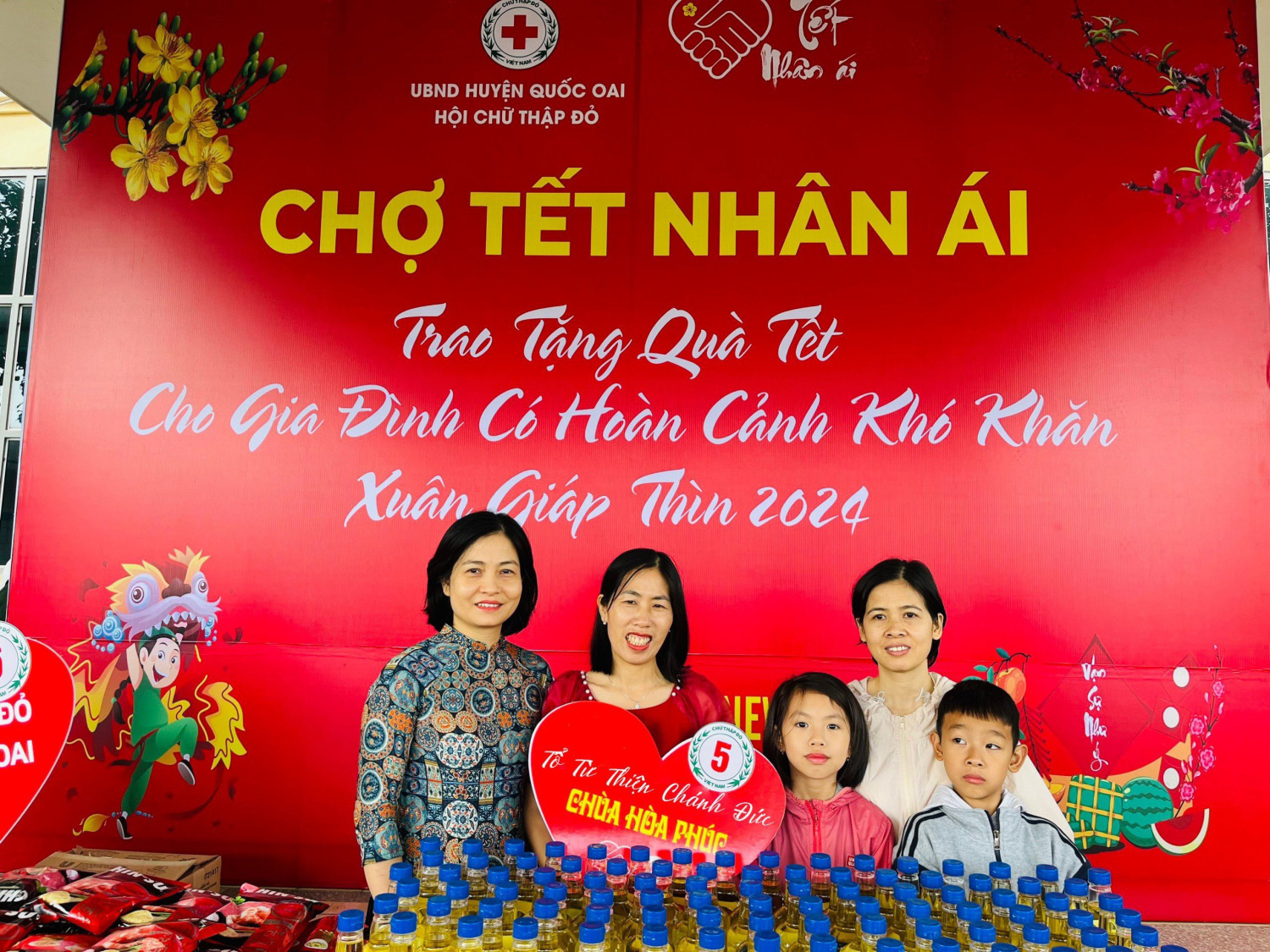 CHƯƠNG TRÌNH TỪ THIỆN CUỐI NĂM QUÝ MÃO - TRAO ĐI LÀ CÒN MÃI 1 z5090392386758 3184b1f1694b031ed52e7308ce27001b