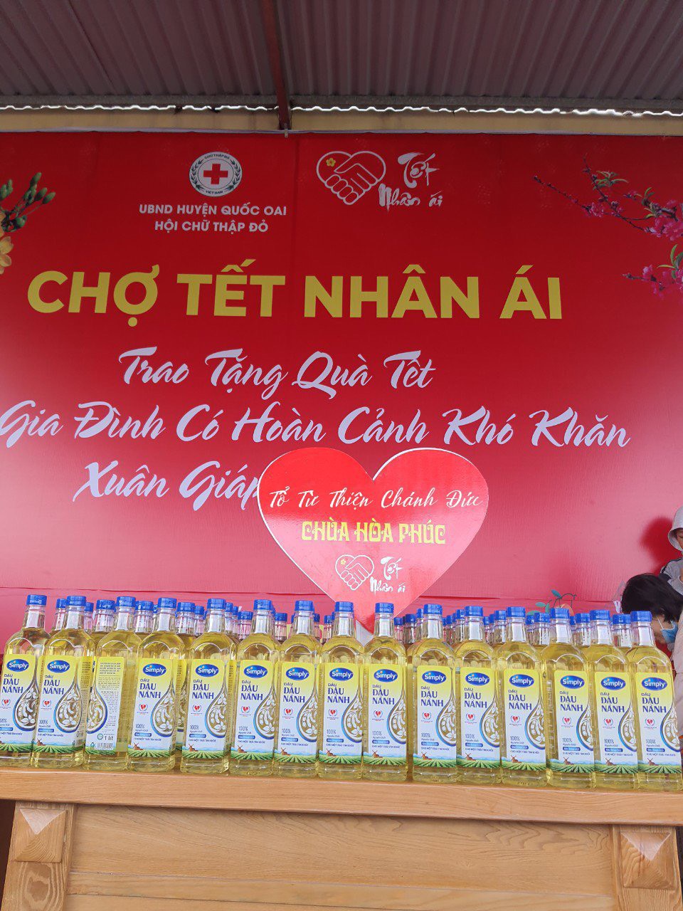 CHƯƠNG TRÌNH TỪ THIỆN CUỐI NĂM QUÝ MÃO - TRAO ĐI LÀ CÒN MÃI 3 z5090392390027 9edbac94655ca1e3e5f087af93e5ce86