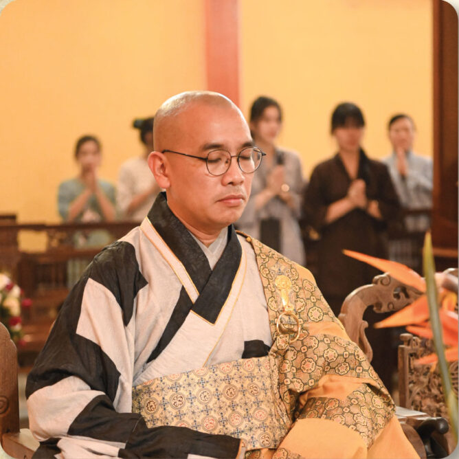 Thầy Thích Tâm Hòa