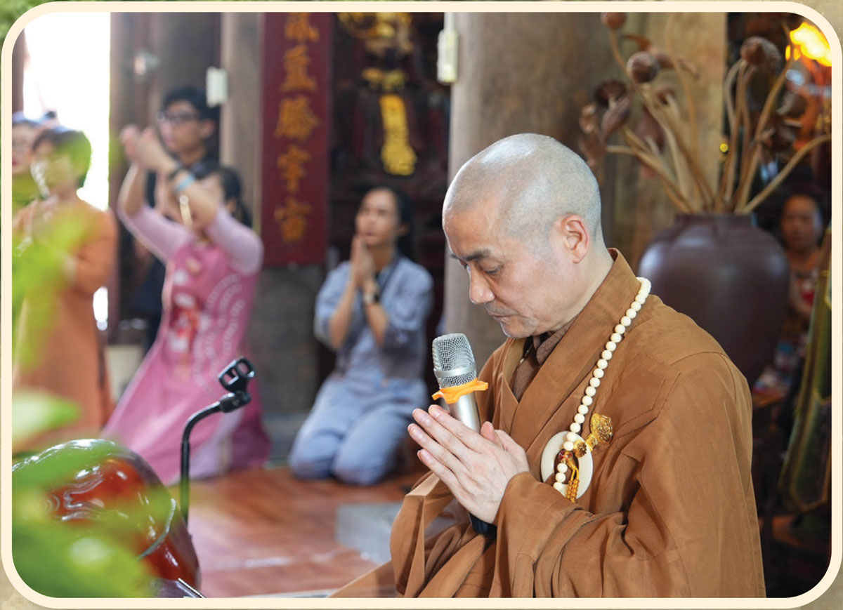Ảnh Đại Sư Liên Đăng
