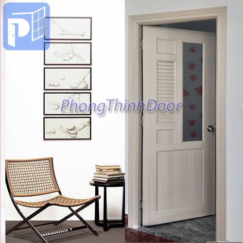 Mẫu cửa nhựa giả gỗ tông sáng YC-12 kèm pano kính hoa văn lạ mắt