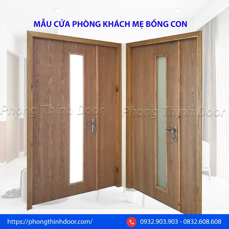 Mẫu cửa phòng khách mẹ bồng con