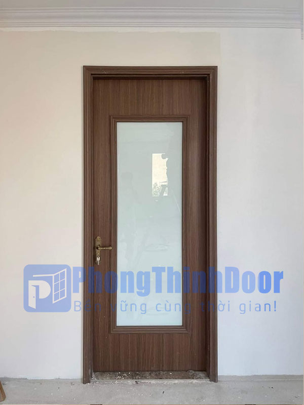 Cửa thông phòng composit đẹp