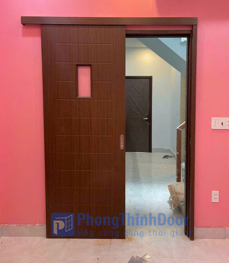 cửa nhựa lùa composite