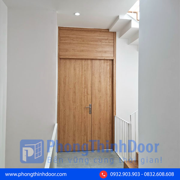 cửa nhựa có ô thoáng