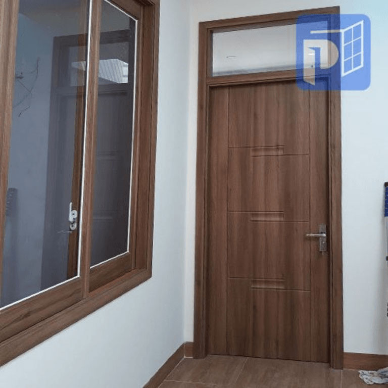 Cửa Có Ô Thoáng