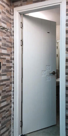 CỬA NHỰA GIẢ GỖ KOS.303A, KT 800X2100 HOẶC 900X2200