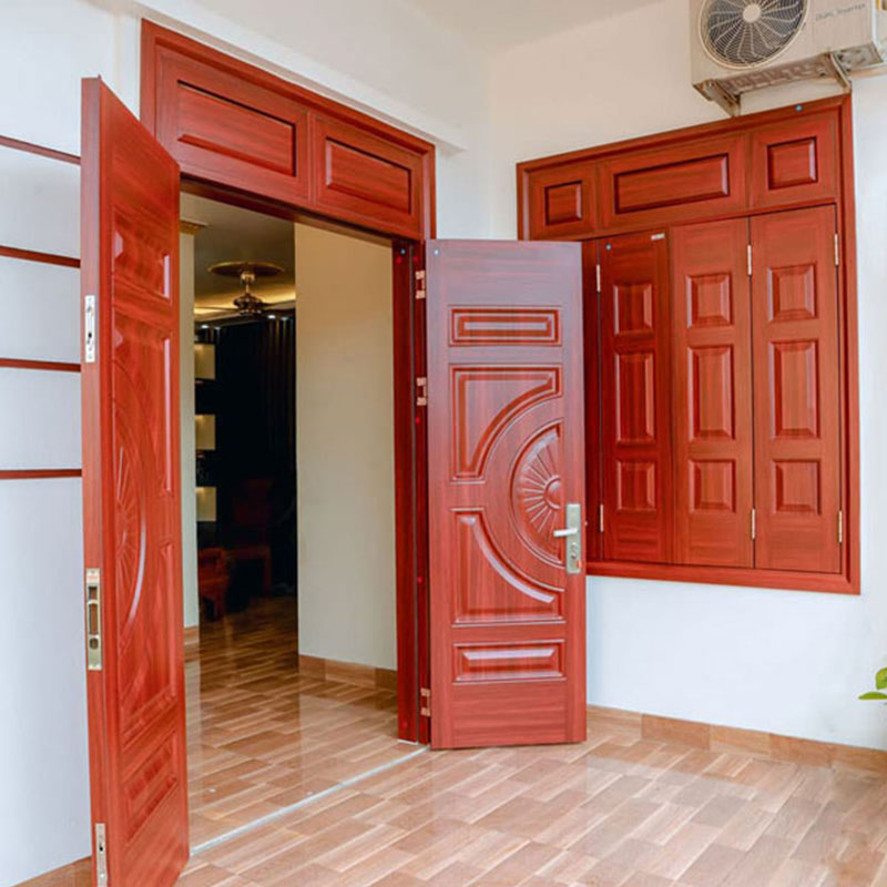 mẫu cửa thép giả gỗ 2 cánh đều