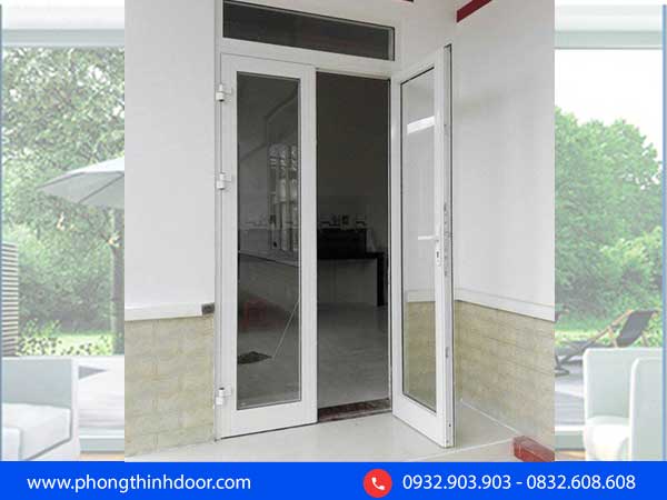 Cửa đi 2 cánh mở quay Eurowindow