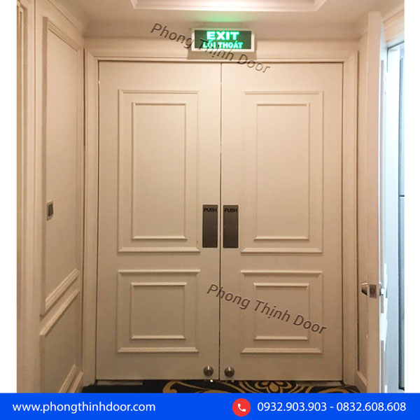 cửa gỗ 2 cánh công nghiệp