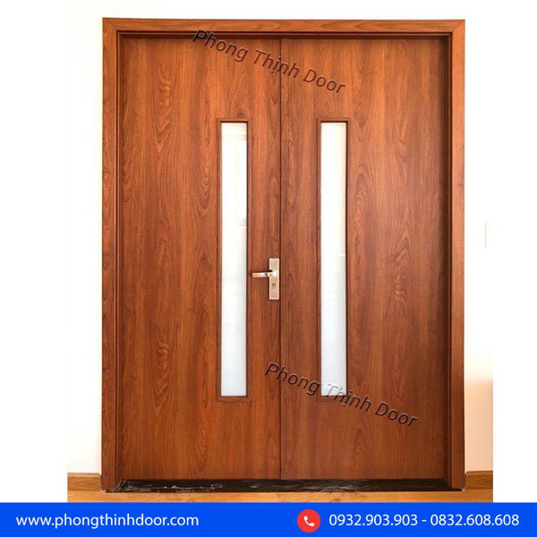 cửa gỗ 2 cánh phòng ngủ