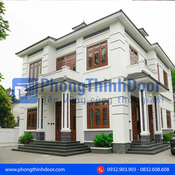 cửa chính thép vân gỗ