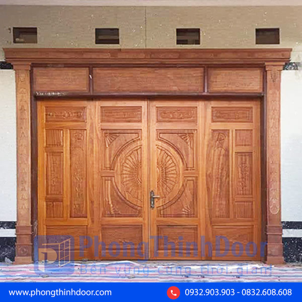 cửa gỗ 4 cánh đều nhau