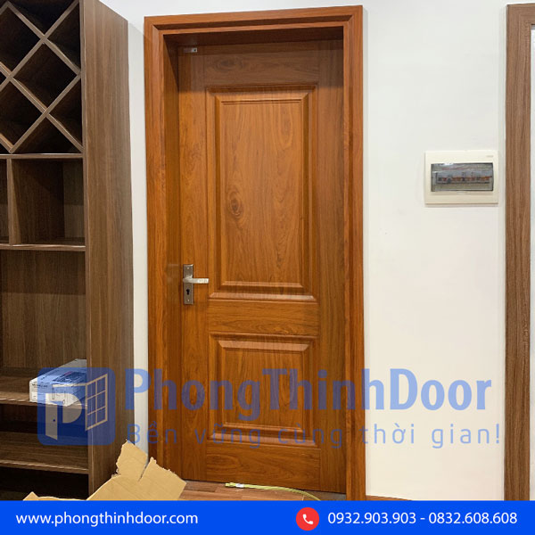 cửa phòng ngủ thép vân gỗ đẹp