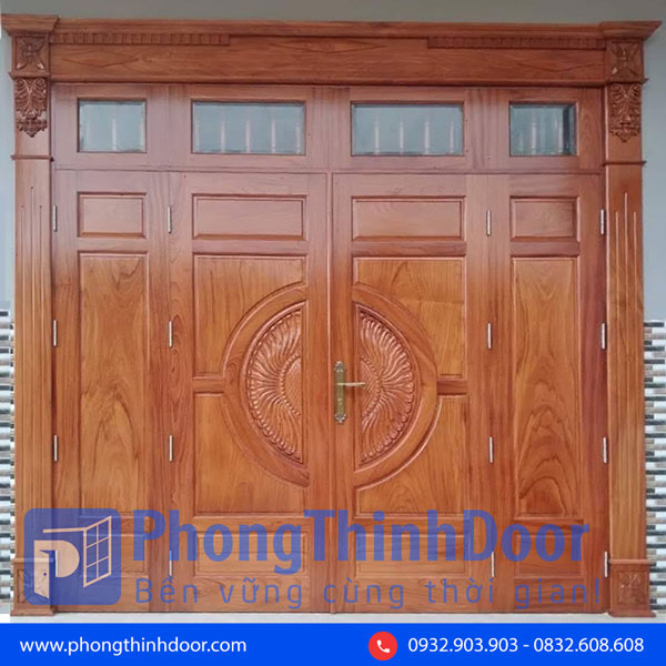 mẫu cửa chính 4 cánh