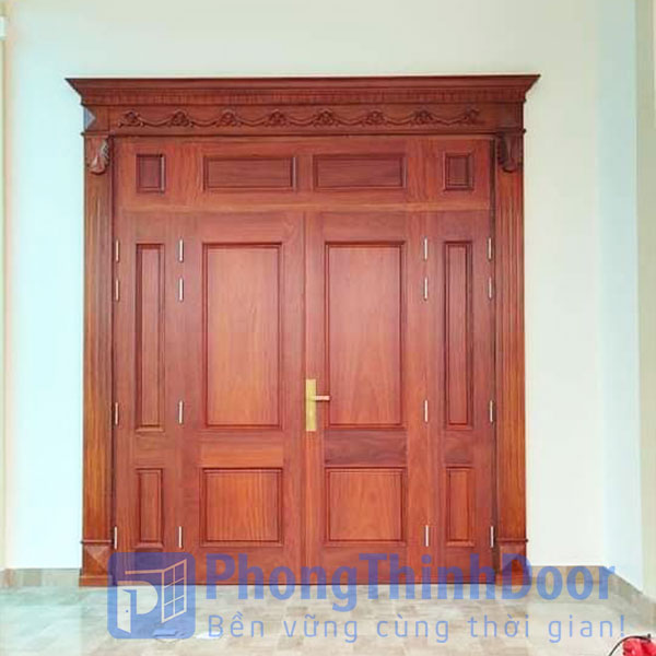 cửa nhà cấp 4 bằng gỗ tự nhiên