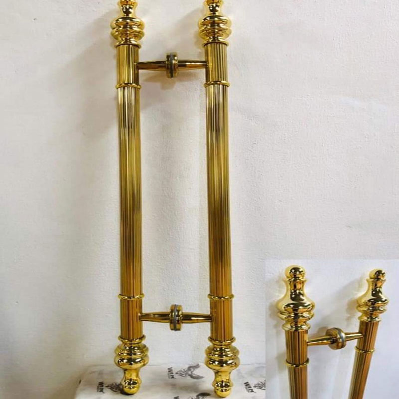 tay nắm đồng đúc 