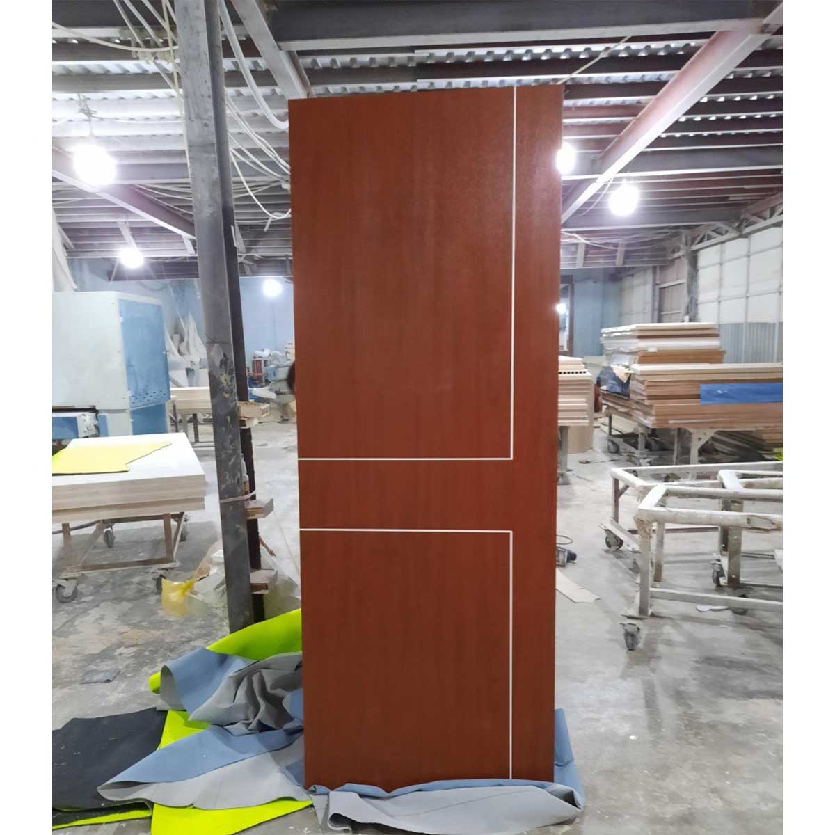 cửa nhựa chạy chỉ nhôm phong thịnh door
