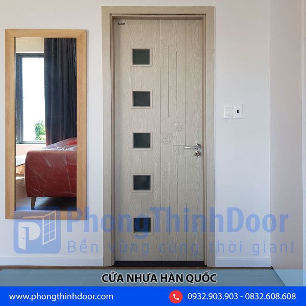 Mẫu cửa nhựa Hàn Quốc KOS.208-K0201 có màu sáng phù hợp với không gian ngôi nhà