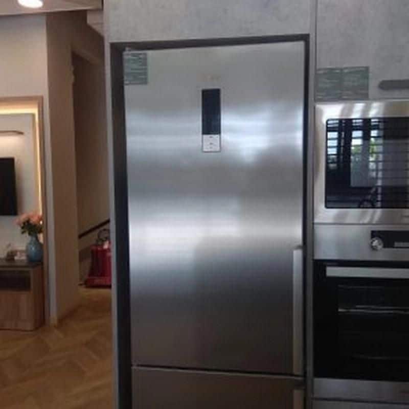 Ảnh thực tế Tủ lạnh đơn ngăn đá dưới Hafele H-BF234 534.14.230 Ảnh thực tế Tủ lạnh đơn ngăn đá dưới Hafele H-BF234 534.14.230