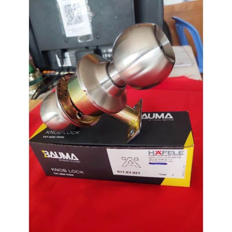 Ảnh thực tế khóa tay nắm tròn Bauma 911.83.921 Ảnh thực tế khóa tay nắm tròn Bauma 911.83.921