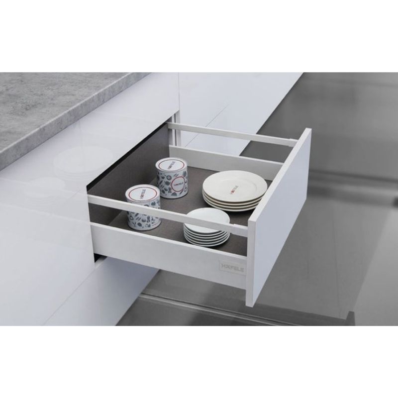 Ảnh thực tế ray hộp Hafele 552.77.781 Alto màu trắng mờ, H135X300m Ảnh thực tế ray hộp Hafele 552.77.781 Alto màu trắng mờ, H135X300m