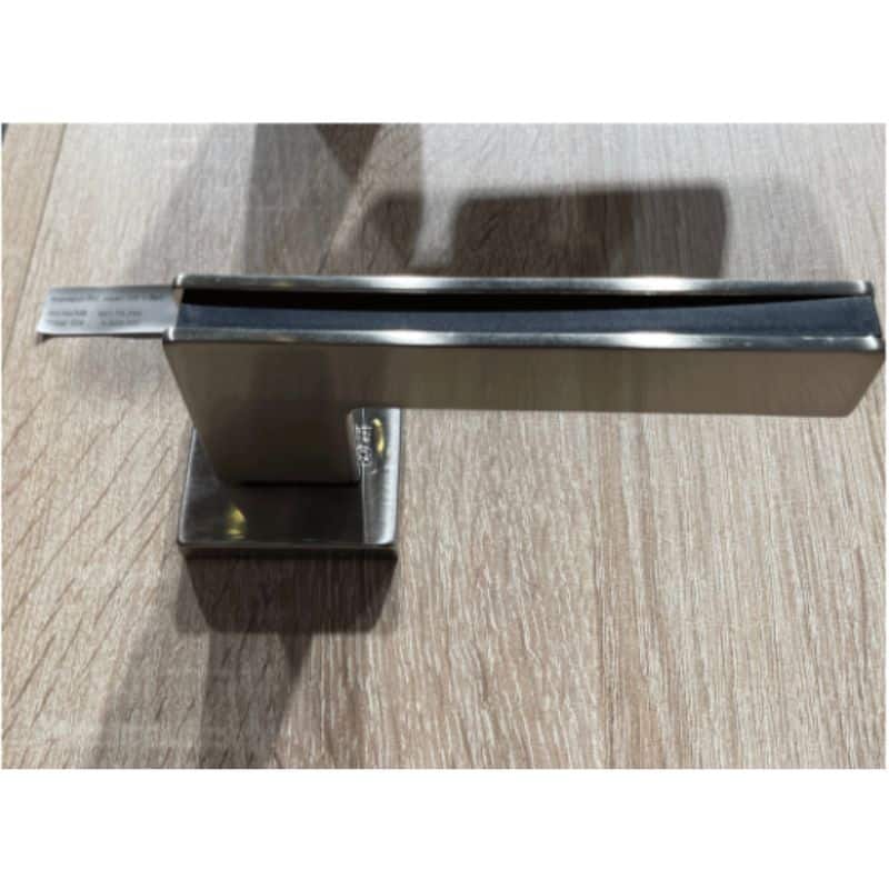 Ảnh thực tế tay nắm gạt có nắp che RV Hafele 901.78.294 Ảnh thực tế tay nắm gạt có nắp che RV Hafele 901.78.294